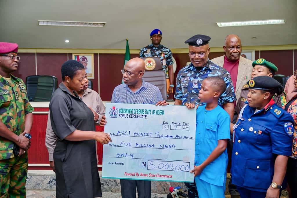 GOV. ALIA RECEIVES FAMILIES OF FALLEN HEROES, PLEDGES SUPPORT AND WELFARE.